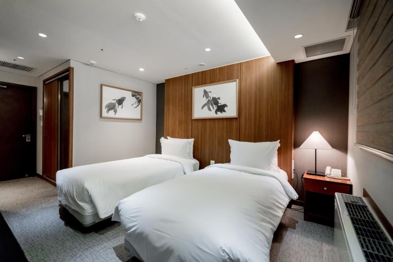 Oriens Hotel & Residences Myeongdong Seoul Exterior foto