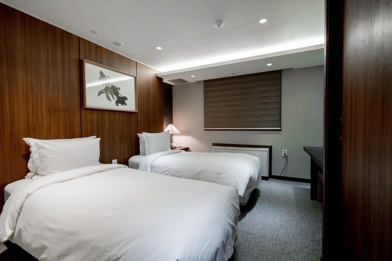 Oriens Hotel & Residences Myeongdong Seoul Exterior foto
