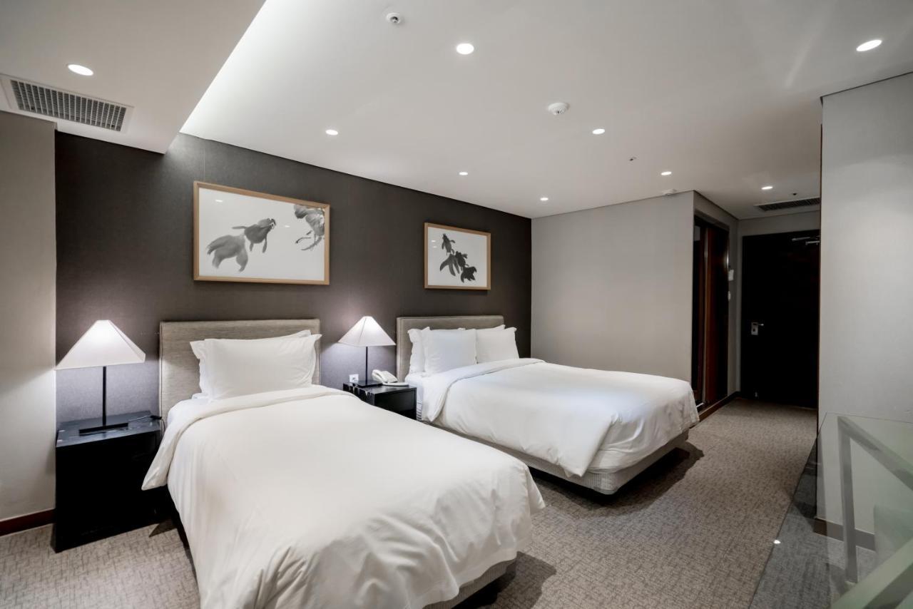 Oriens Hotel & Residences Myeongdong Seoul Exterior foto