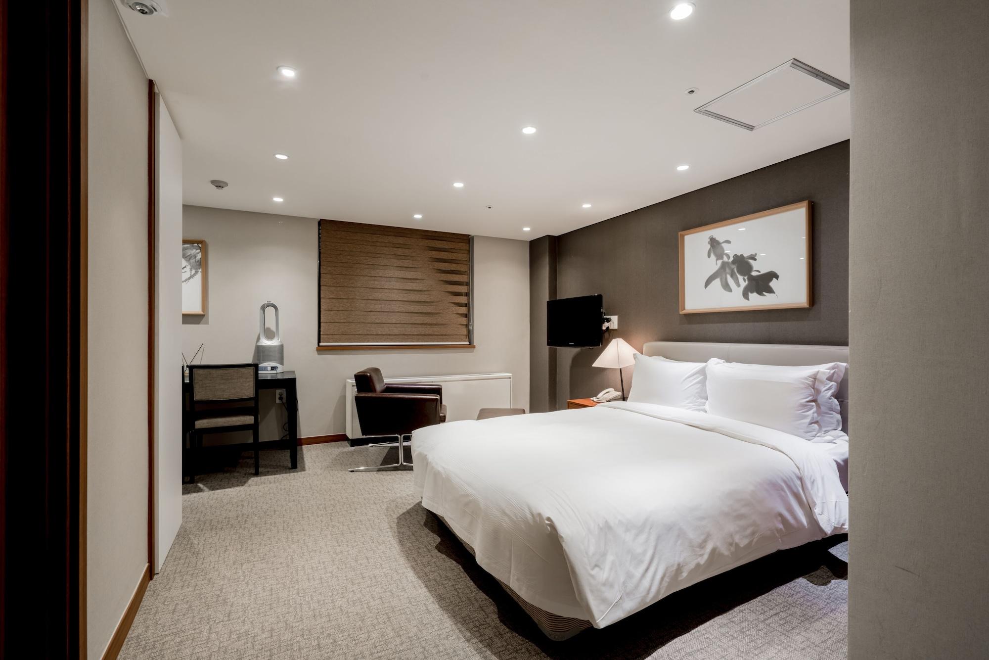 Oriens Hotel & Residences Myeongdong Seoul Exterior foto