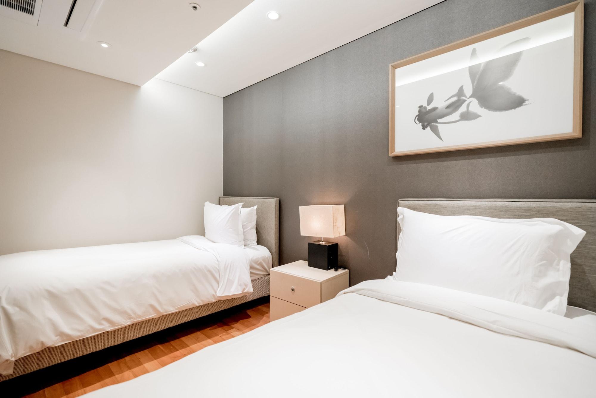 Oriens Hotel & Residences Myeongdong Seoul Exterior foto